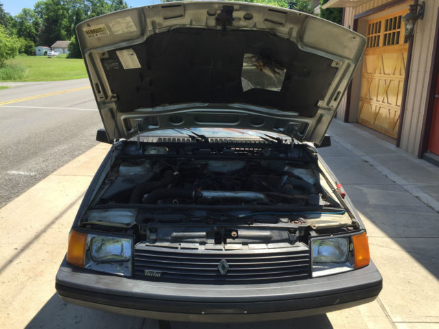1984 Renault Fuego - photo 10