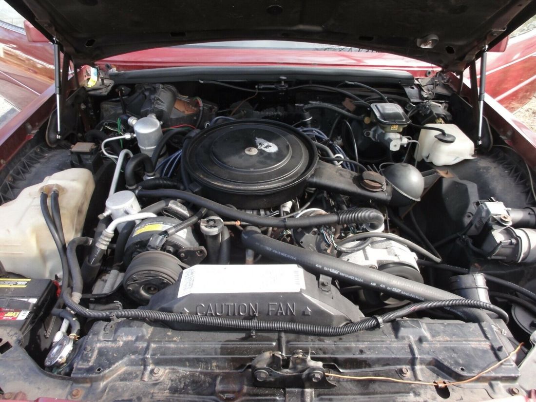 1984 Buick Riviera WHT - photo 8