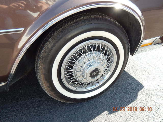 1984 Buick Riviera - photo 11