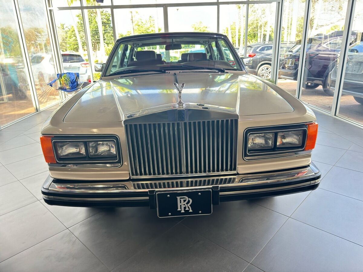 1984 Rolls-Royce Silver Spirit/Spur/Dawn - photo 2