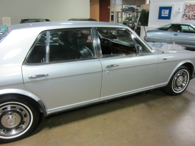 1984 Rolls-Royce Silver Spirit/Spur/Dawn Std Trim - photo 7