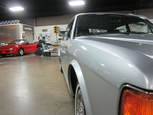 1984 Rolls-Royce Silver Spirit/Spur/Dawn Std Trim - photo 8