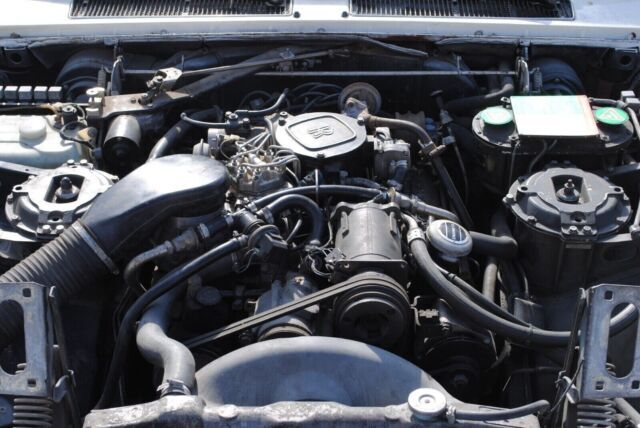 1984 Rolls-Royce Silver Spirit/Spur/Dawn LEATHER - photo 7