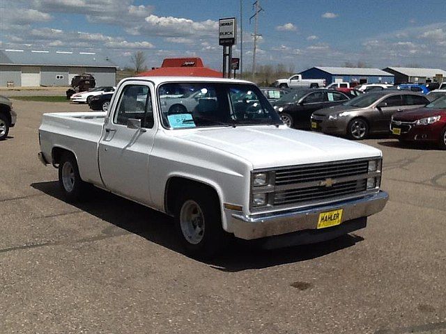 1984 Short box reg cab 1984 Chevrolet C-10