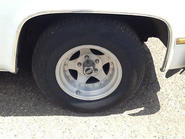 1984 Chevrolet C-10 - photo 10