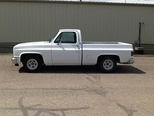 1984 Chevrolet C-10 - photo 2