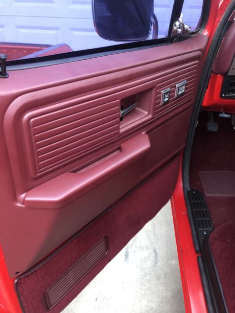 1984 Chevrolet C-10 - photo 8