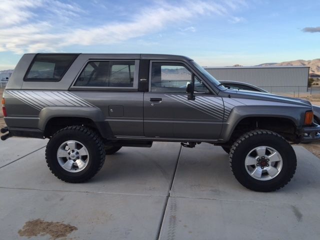 1984 staright axle partially restored 1984 Toyota 4Runner