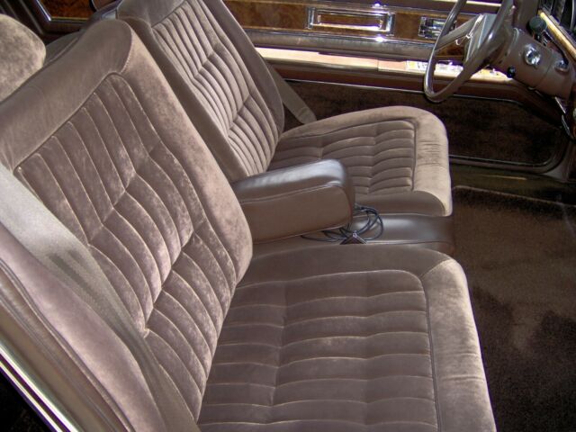 1984 Oldsmobile Toronado Brougham - photo 9