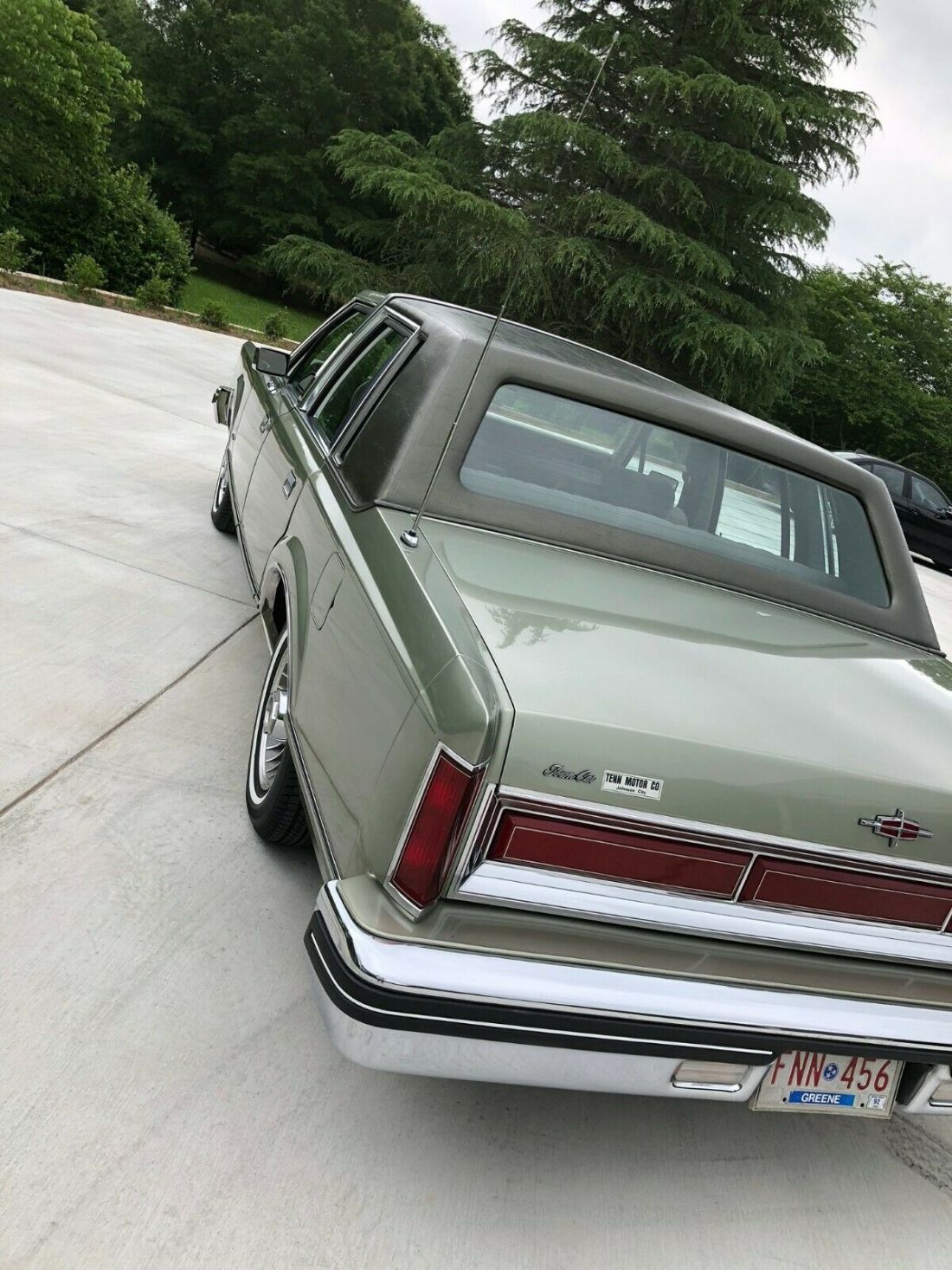 1984 Lincoln Town Car - photo 6