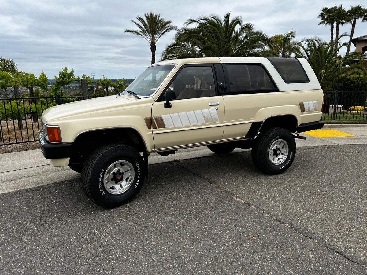 1984 Toyota 4Runner - photo 2