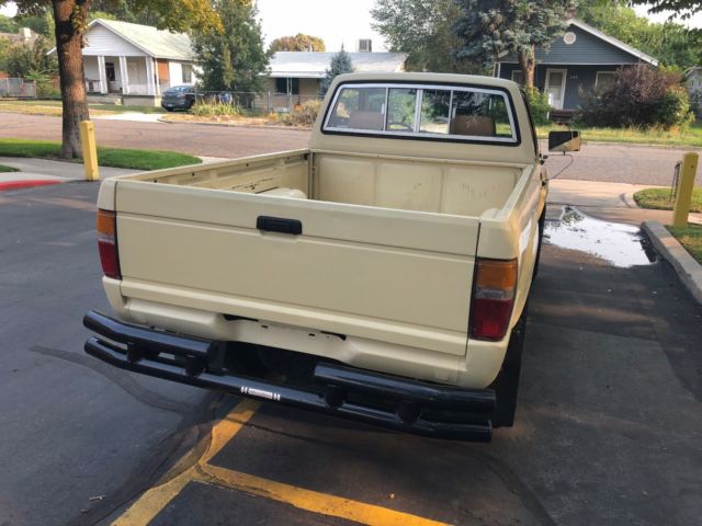 1984 Toyota Pickup deluxe - photo 13