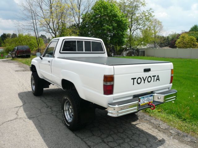 1984 Toyota 4X4 PICKUP STANDARD CAB - photo 4