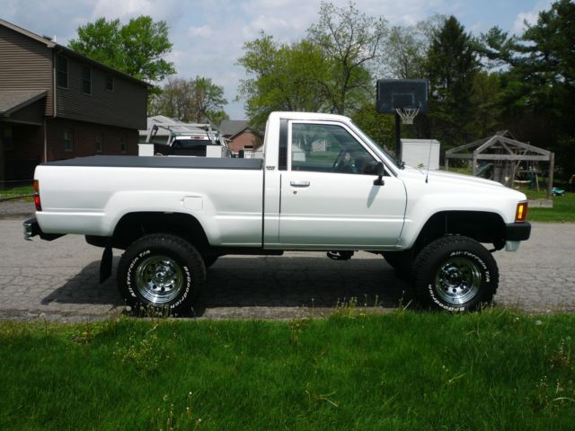 1984 Toyota 4X4 PICKUP STANDARD CAB - photo 7