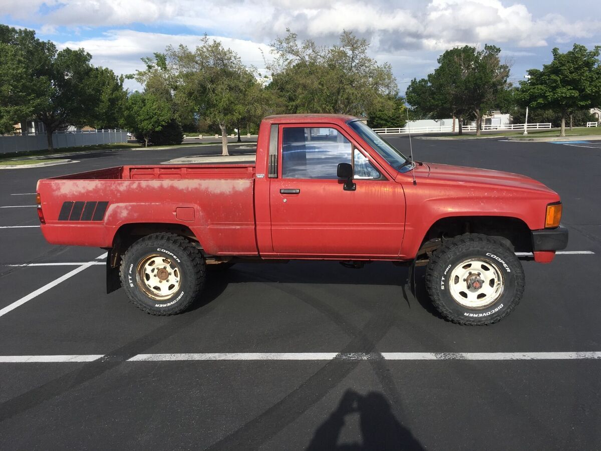 1984 Toyota SR5 Pickup - photo 11