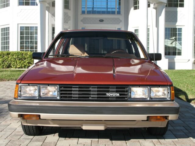 1984 Toyota Camry LE Sedan - photo 7