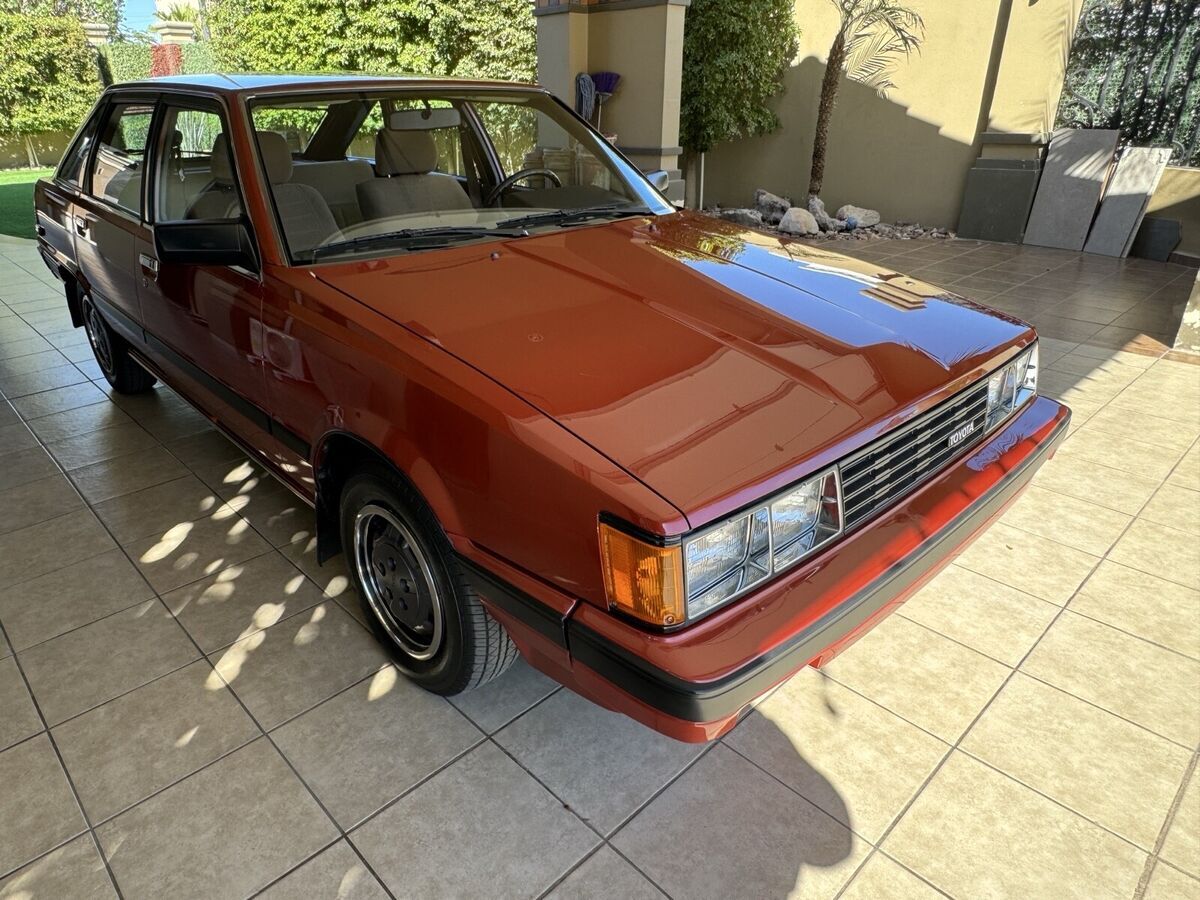 1984 Toyota Camry LE - photo 3