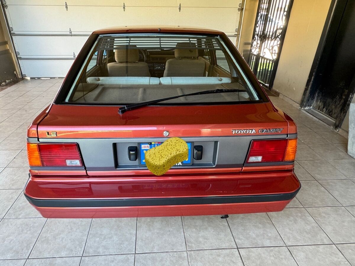 1984 Toyota Camry LE - photo 4