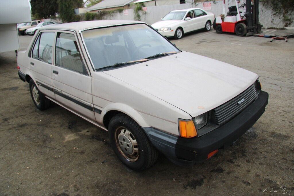 1984 Toyota Corolla - photo 8