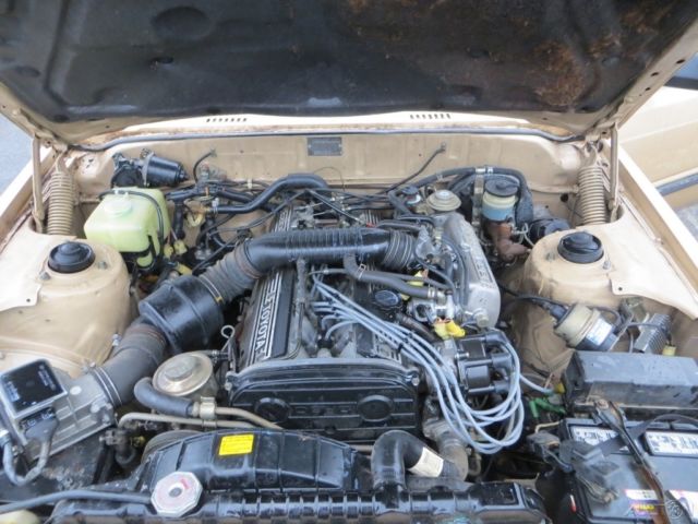 1984 Toyota Cressida Luxury Sedan 4-Door - photo 9