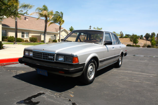 1984 Toyota Cressida Luxury Sedan 4-Door 2.8L 1984 Toyota Cressida Luxury Sedan 4-Door