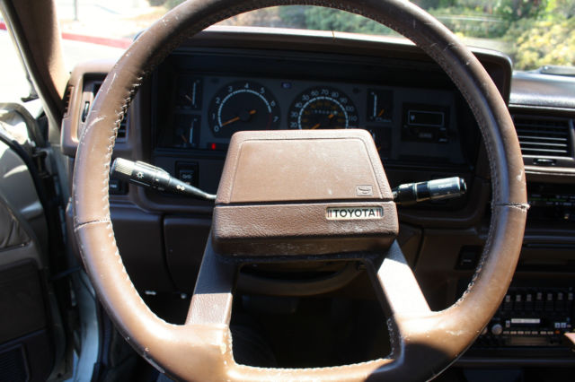 1984 Toyota Cressida Luxury Sedan 4-Door - photo 13