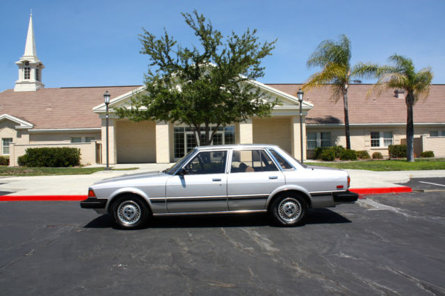 1984 Toyota Cressida Luxury Sedan 4-Door - photo 2