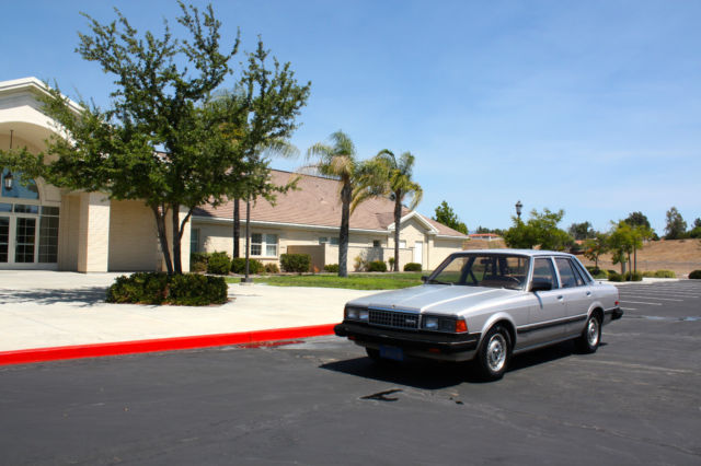 1984 Toyota Cressida Luxury Sedan 4-Door - photo 4