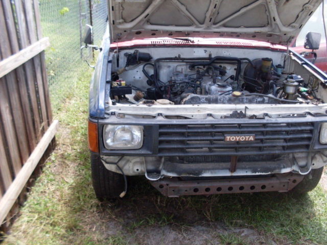 1984 Toyota Hilux Pickup extra cab, SR5, 4X2 2WD 22R 5 Speed not 4WD not Tacoma 1984 Toyota Other EXTRA Cab Pickup 2-Door