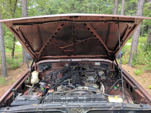 1984 Toyota Land Cruiser 4-Speed 2F USA - photo 10