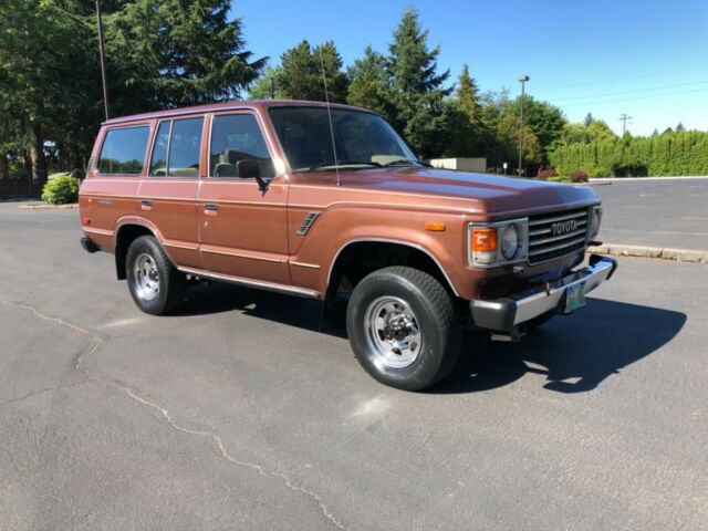 1984 Toyota Land Cruiser 4X4 - photo 2