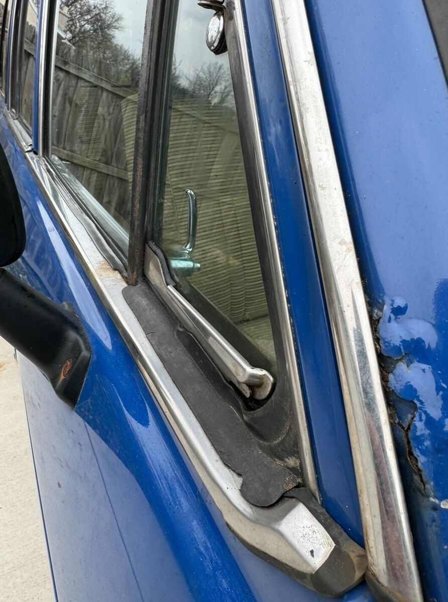 1984 Toyota Land Cruiser FJ60 - photo 12