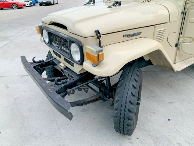 1984 Toyota Land Cruiser FJ40 - photo 10