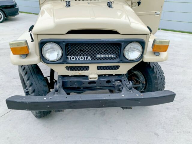 1984 Toyota Land Cruiser FJ40 - photo 9