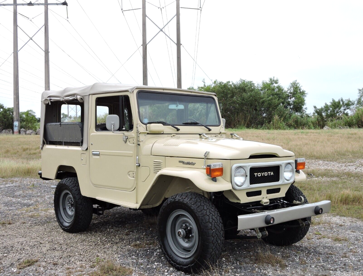 1984 Toyota Land Cruiser FJ43 - photo 4