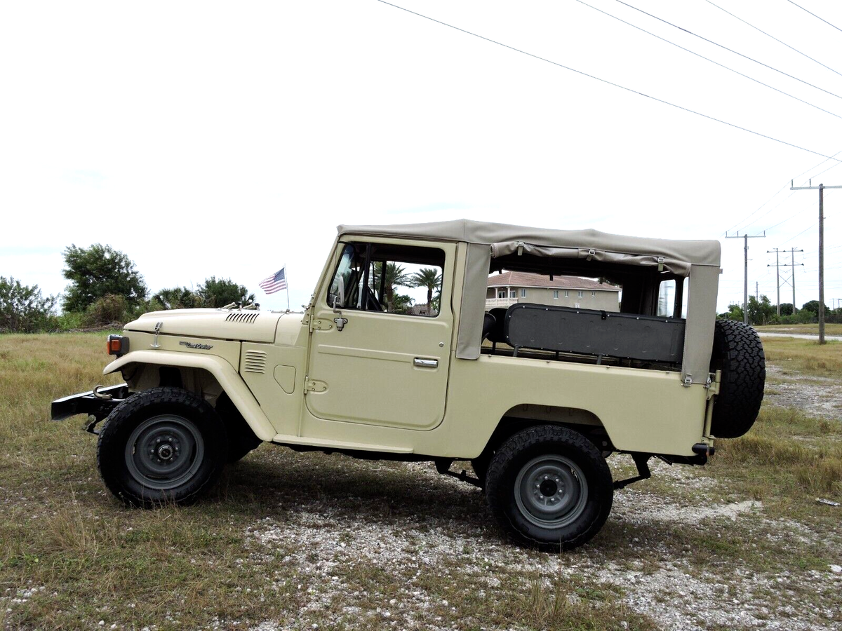 1984 Toyota Land Cruiser FJ43 - photo 6