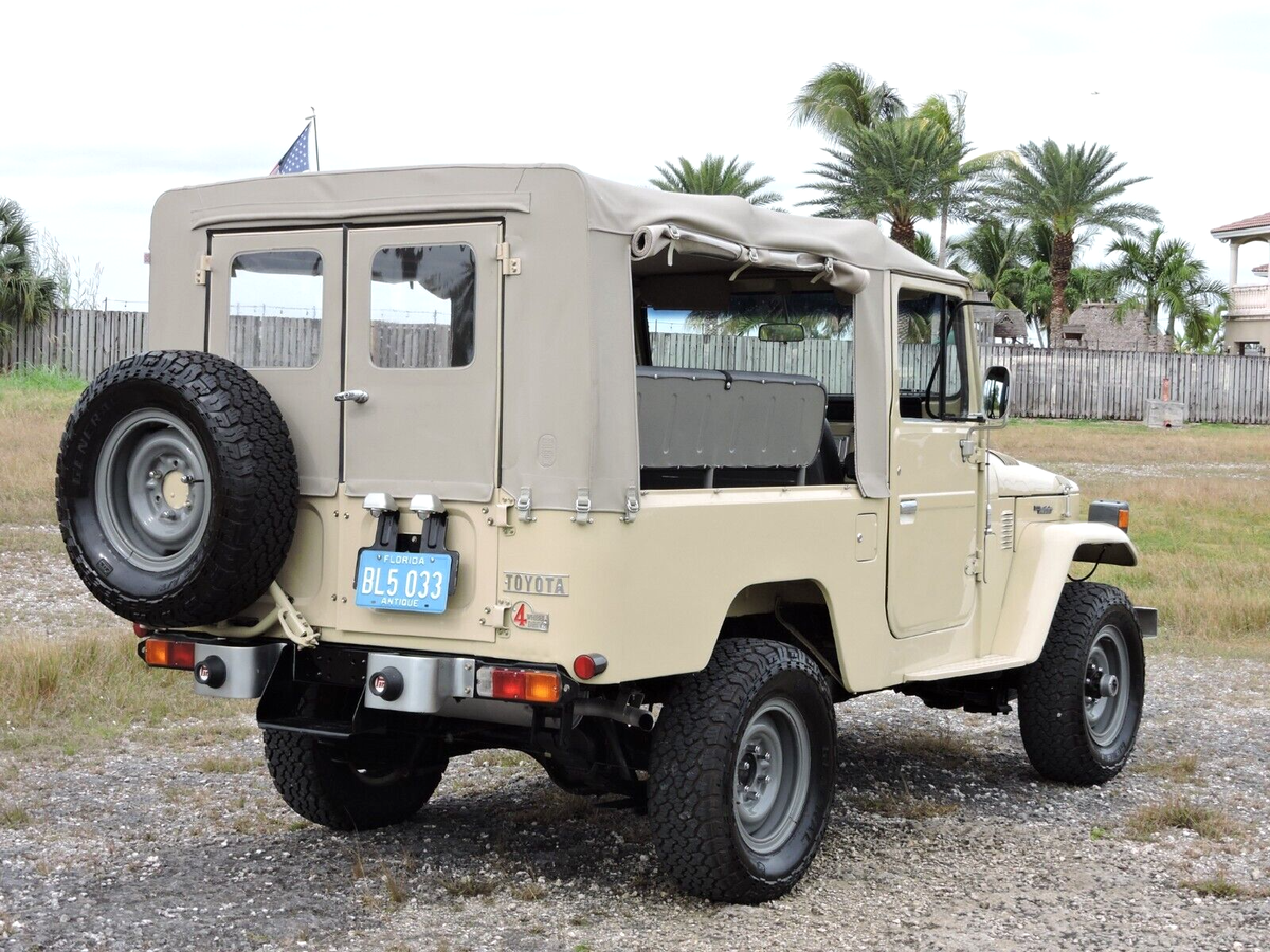 1984 Toyota Land Cruiser FJ43 - photo 9