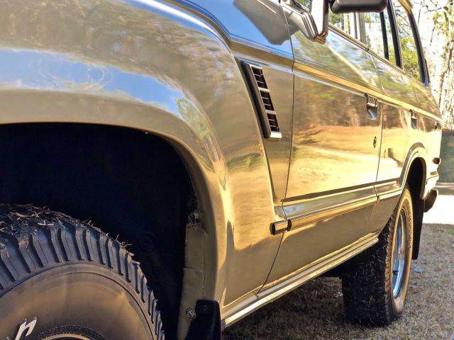 1984 Toyota Land Cruiser FJ60 - photo 11