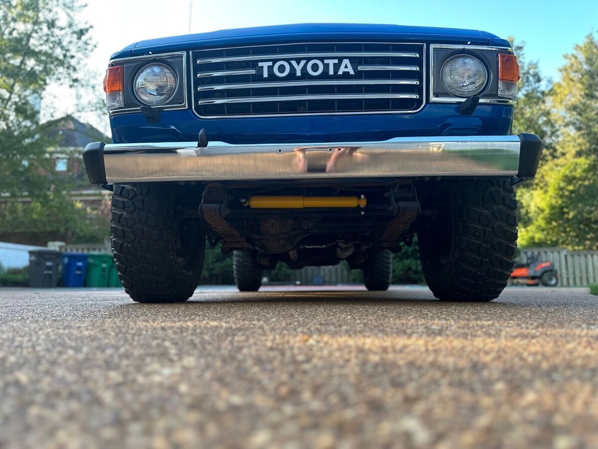 1984 Toyota Land Cruiser FJ60 - photo 5