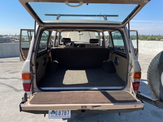 1984 Toyota Land Cruiser FJ60 - photo 11