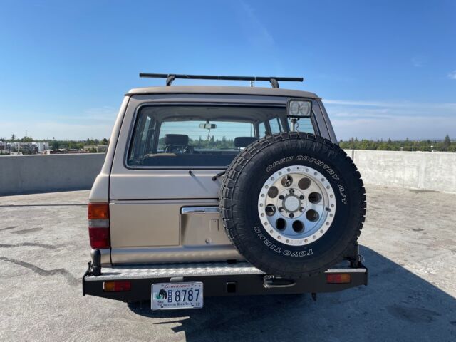 1984 Toyota Land Cruiser FJ60 - photo 4
