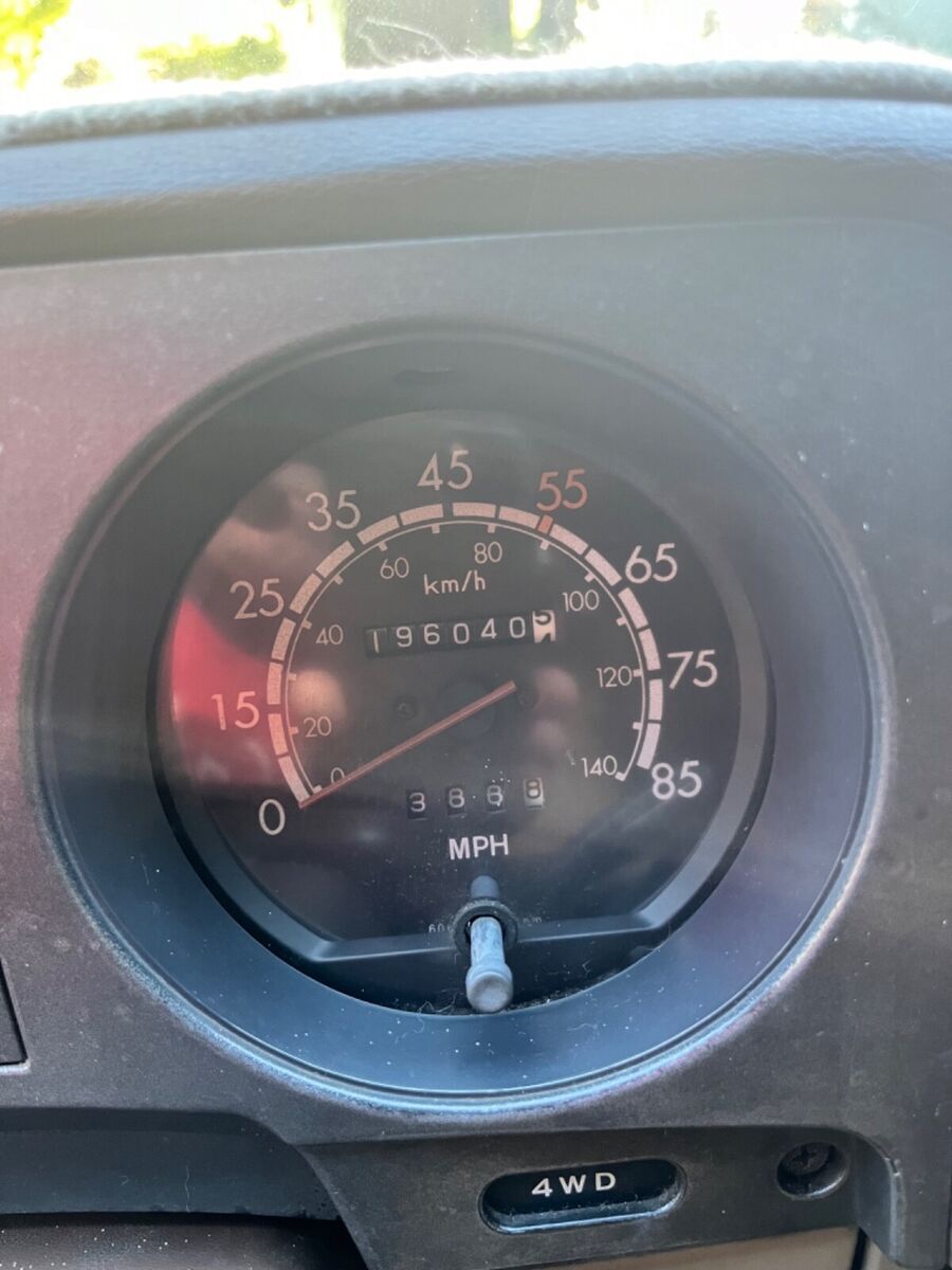 1984 Toyota Land Cruiser FJ60 - photo 10
