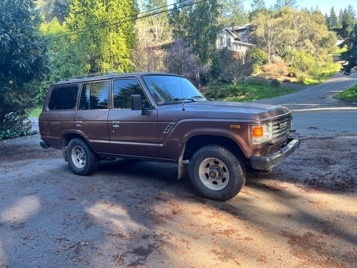1984 Toyota Land Cruiser FJ60 - photo 3