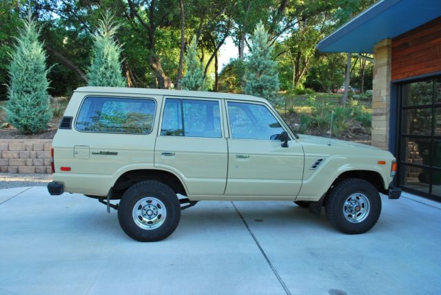 1984 Toyota Landcruiser - 59,311 original miles 1984 Toyota Land Cruiser