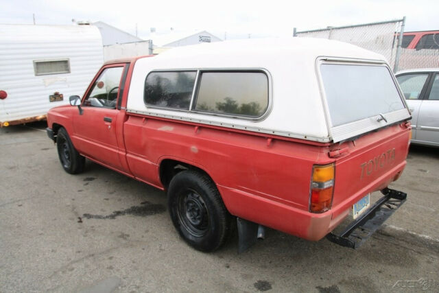 1984 Toyota Pickup - photo 3
