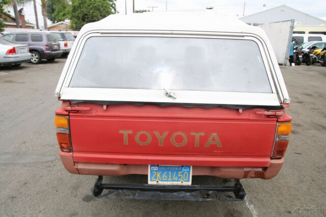 1984 Toyota Pickup - photo 4