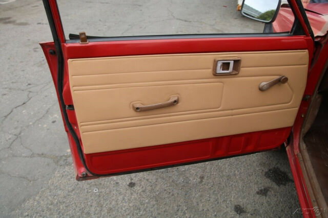 1984 Toyota Pickup - photo 9
