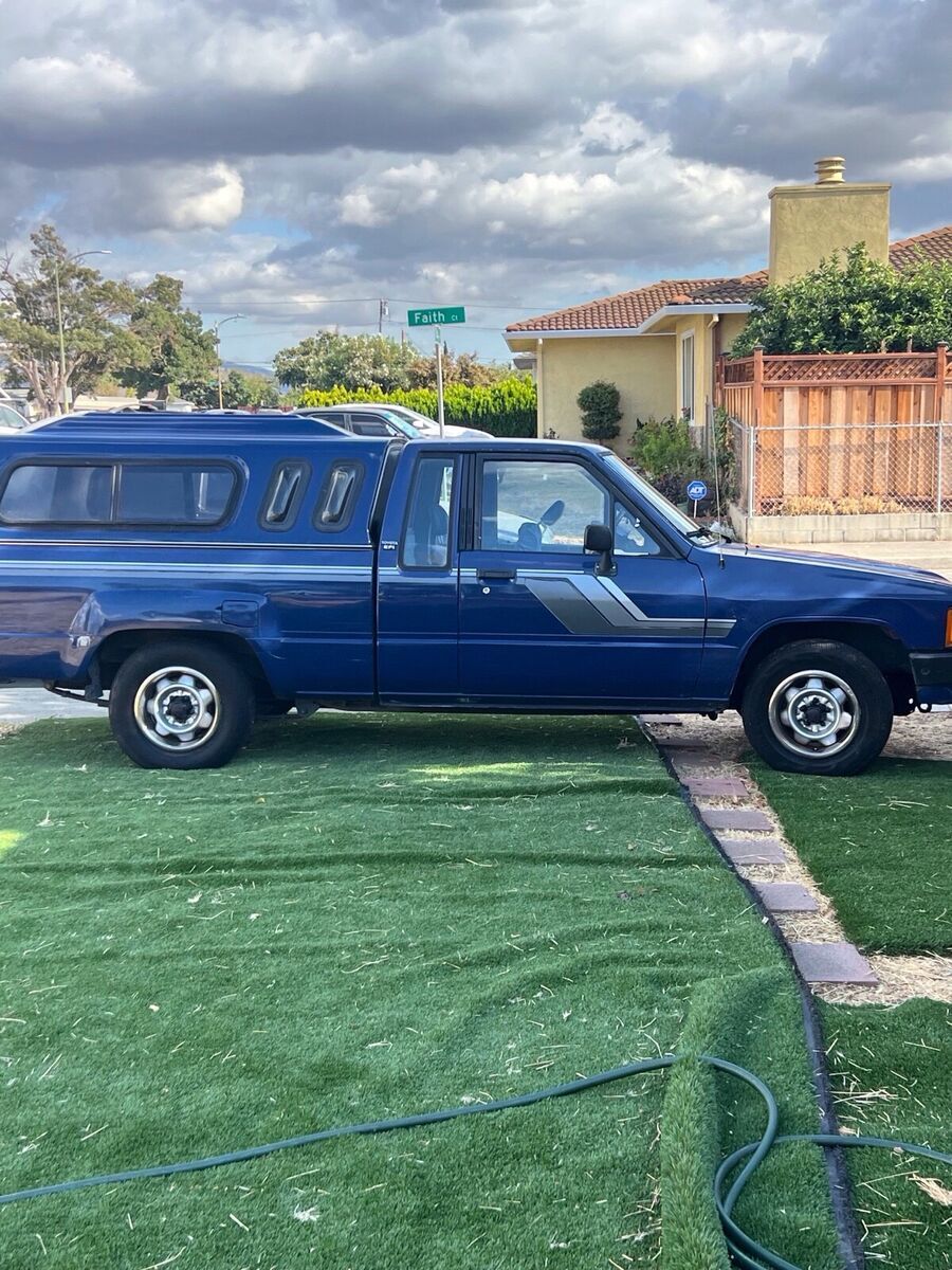 1984 Toyota Pickup XTRACAB RN56 SR5 - photo 11