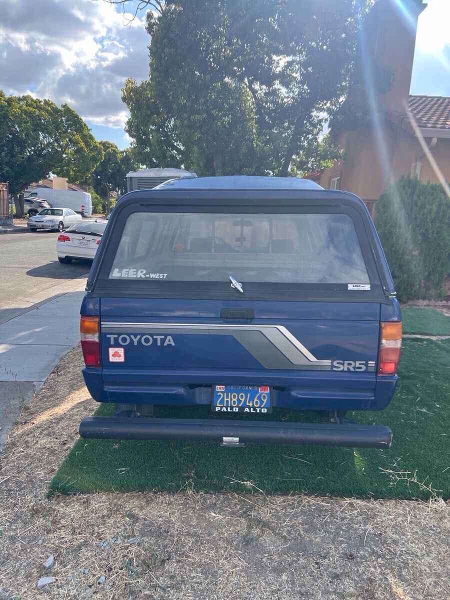 1984 Toyota Pickup XTRACAB RN56 SR5 - photo 4