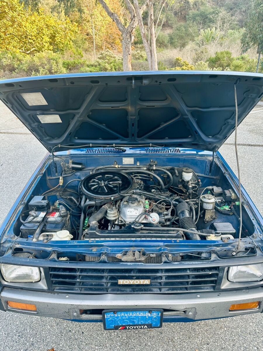 1984 Toyota Pickup - photo 13